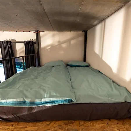 Industrial Zero Apartment Pressburg